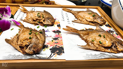 上?；垓v聚餐