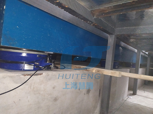 上海慧騰4套FABREEKA空氣彈簧開始安裝啦！